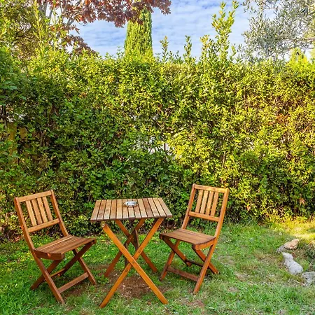 4 Bedroom Lovely In בית נופש מאלינסקה