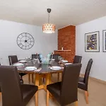 펜션 4 Bedroom Pet Friendly In 말린스카