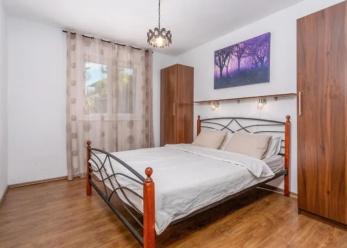 4 Bedroom Pet Friendly In Feriehus