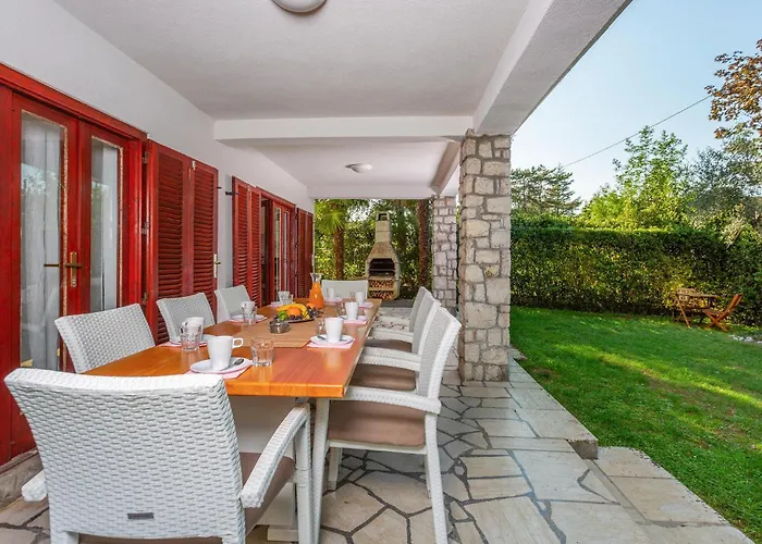 4 Bedroom Pet Friendly In Feriehus Malinska