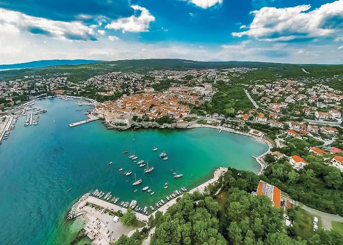 4 Bedroom Pet Friendly In Malinska