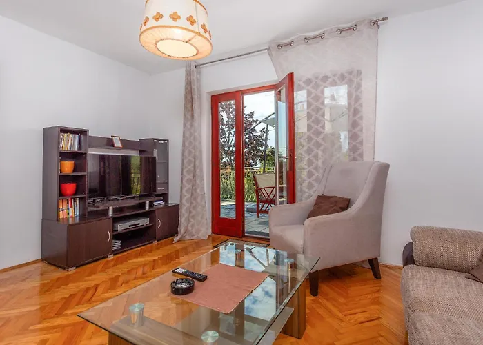 4 Bedroom Pet Friendly In Feriehus Malinska