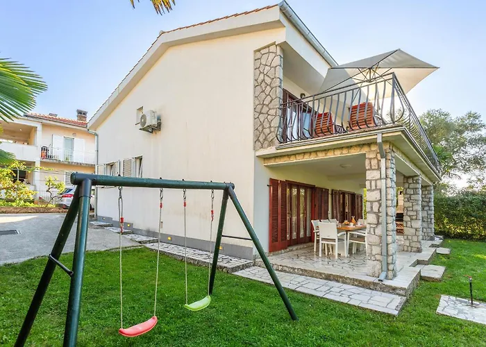 4 Bedroom Pet Friendly In Feriehus Malinska