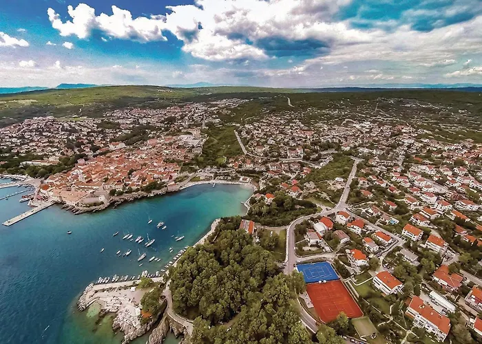 Feriehus 4 Bedroom Pet Friendly In *